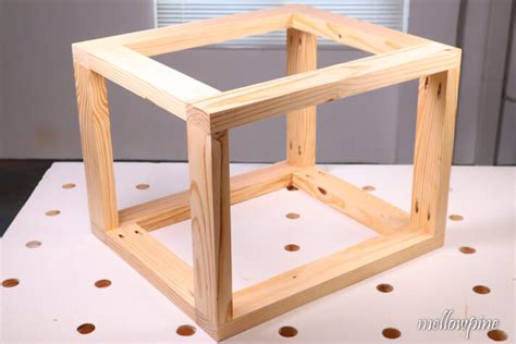 how to build a wooden box frame